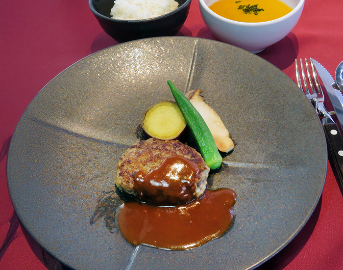 ハンバーグプレート